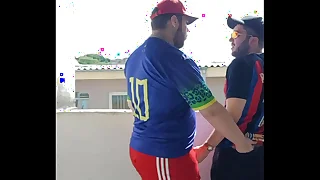 Ursão maloka comendo branquinho tatuado na laje (COMPLETO NO RED)